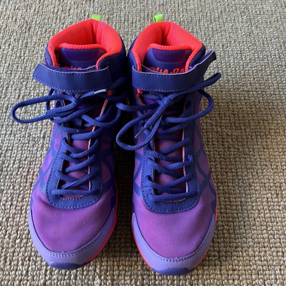 Zumba high top dance shoes sz 9